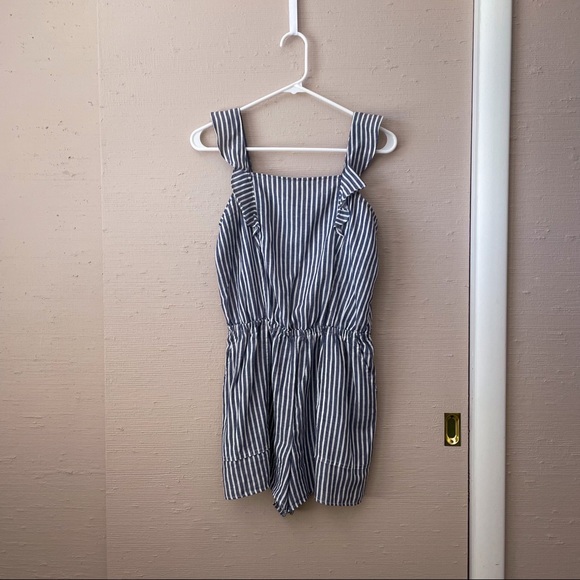 Old Navy striped romper - Picture 2 of 5